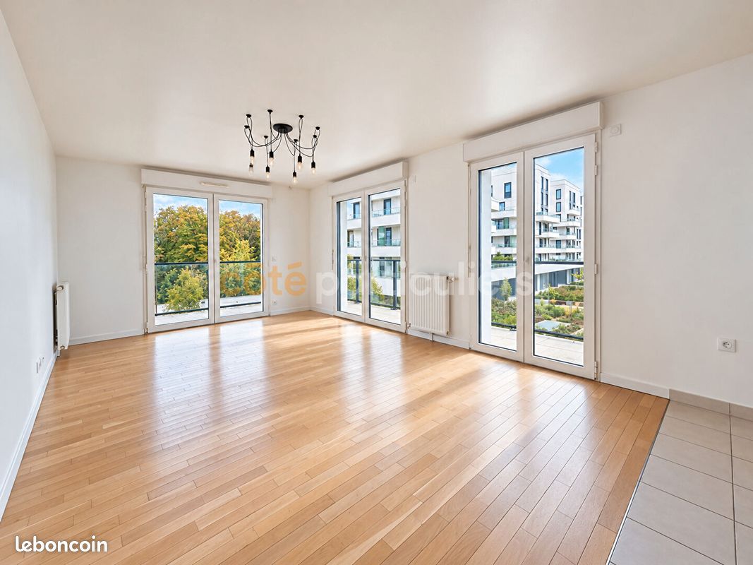 Appartement 2 pièces 51 m² · à Saint-Germain-en-Laye · 51 m² · 1 330 €/mois