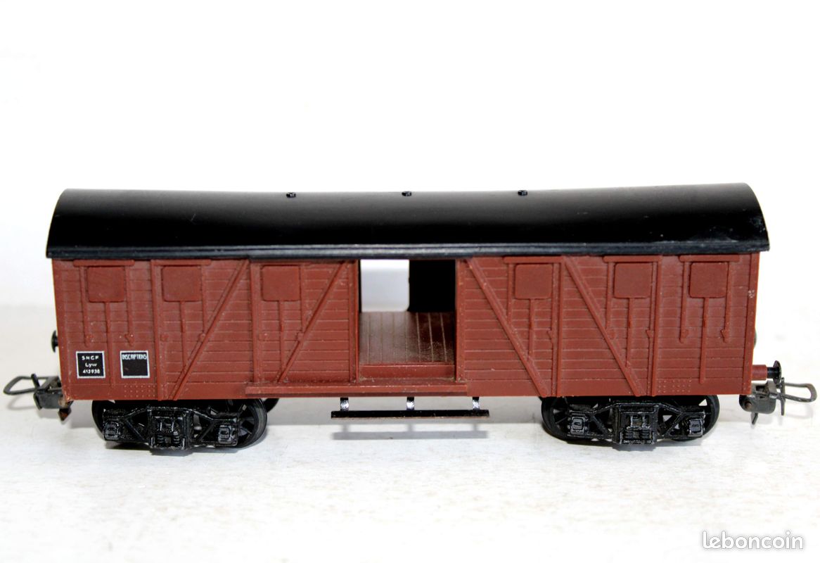 Wagon Couvert Hornby échelle O, Portes Coulissantes, Métal Blanc, époque 3 (1960), Vintage