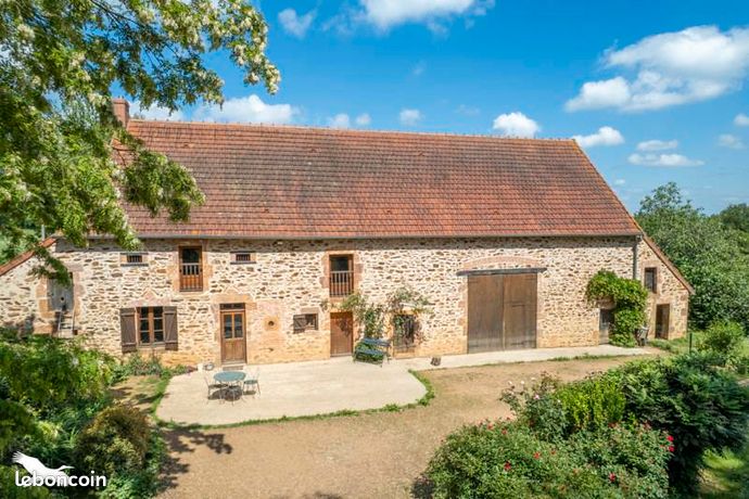 Longère 6 pièces 168 m²