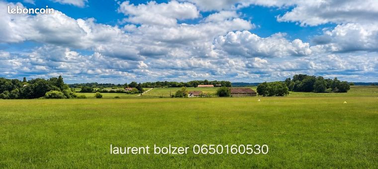 Terrain 1 503 m² Chalais