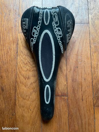 Achetez selle vélo selles occasion, annonce vente à Orgères (35