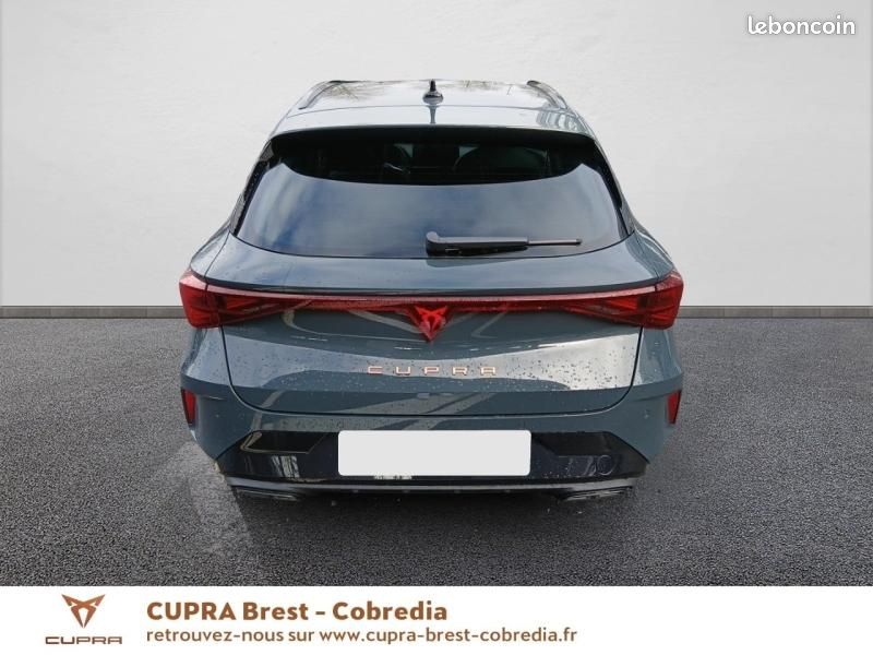 Cupra Leon ST 1.5 eTSI Hybrid 150ch V DSG7 (image 6)