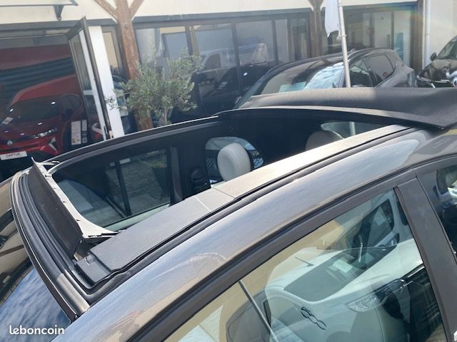 Fiat 500C MY22 1.0 70 ch Hybride BSG S/S Dolcevita (image 8)