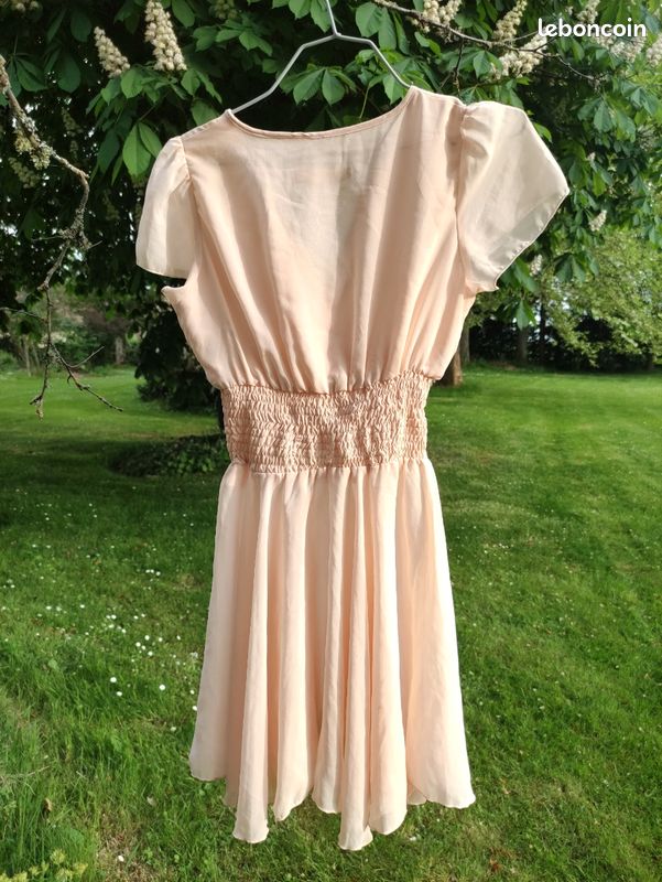 Magnifique robe ou tunique transparente (image 3)