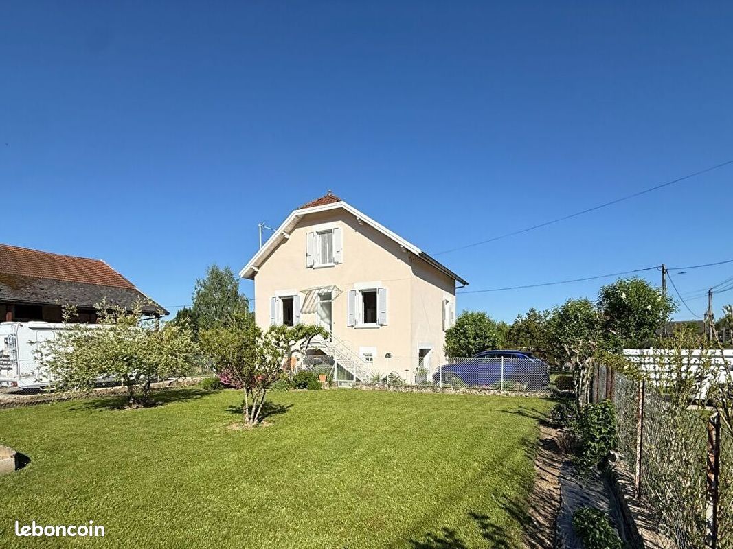 Maison 4 pièces 94 m² · à Saint-Béron · 94 m² · 228 000 €