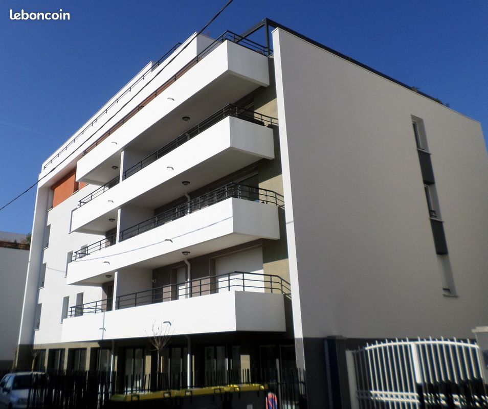 Appartement 2 pièces 49 m² · à Clermont-Ferrand · 49 m² · 640 €