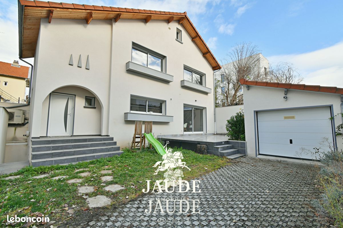 Maison 5 pièces 105 m² · à Clermont-Ferrand · 105 m² · 1 221 €/mois