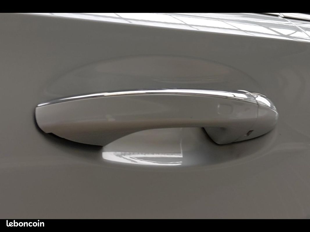 Mercedes-benz Classe A Berline 180 d 116ch Style Line 7G-DCT (image 17)