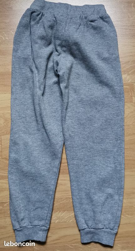 Pantalon jogging Molleton Gris 10 ans TBE (image 3)
