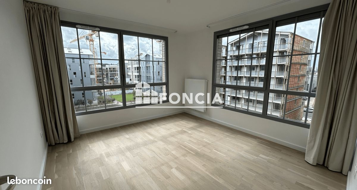 Appartement 4 pièces 84 m² · à Bordeaux · 84 m² · 1 199 €/mois