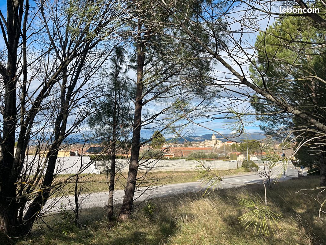Terrain 626 m² · à Bédoin · 626 m² · 125 000 €
