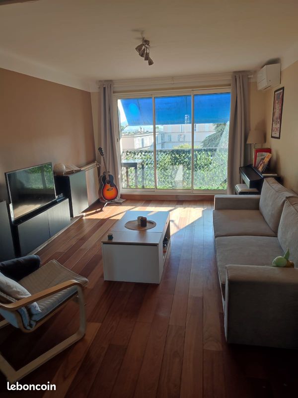 Appartement / Terrasse / Calme (image 1)