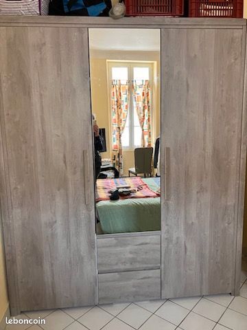 Armoire (image 2)