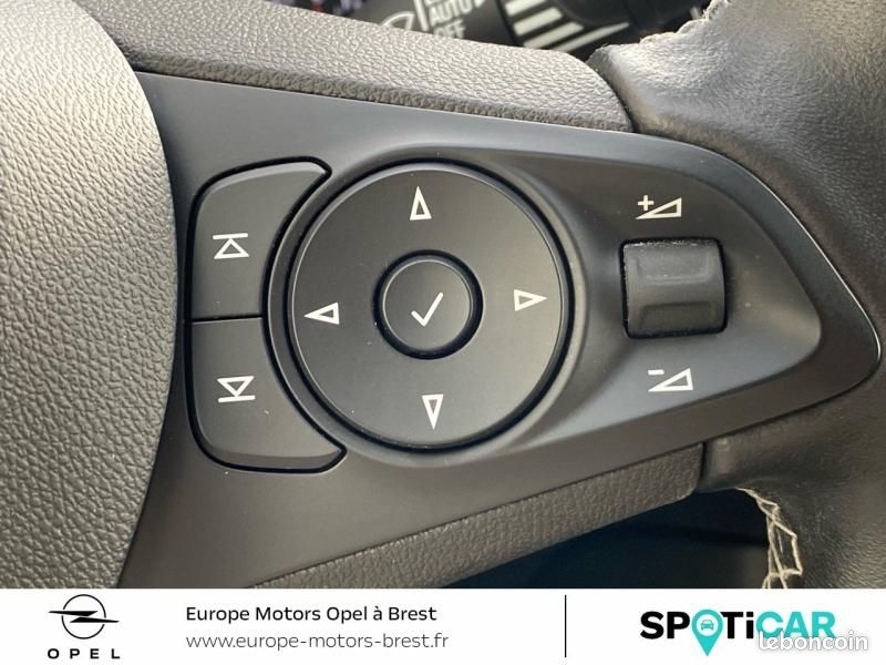 Opel Astra 1.2 Turbo 130ch Elegance Business 7cv (image 9)
