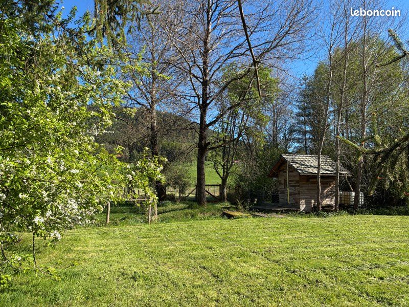 Terrain de loisir · à La Chapelle-Devant-Bruyères · 45 000 €