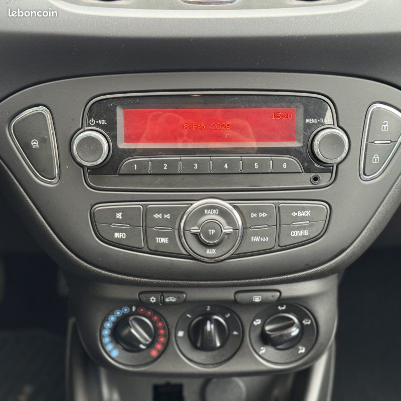 Opel corsa e enjoy 2017 52000 km garantie 12 mois (image 15)