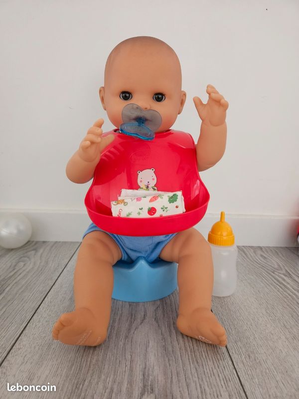 Bébé Corolle Paul fait pipi (image 1)