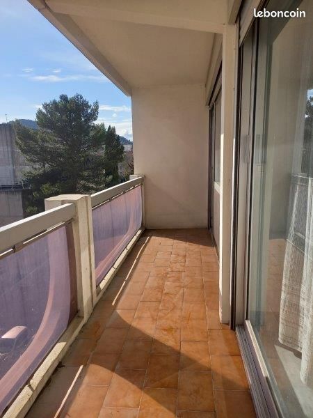 Appartement 4 pièces 76 m² · à Alès · 76 m² · 875 €