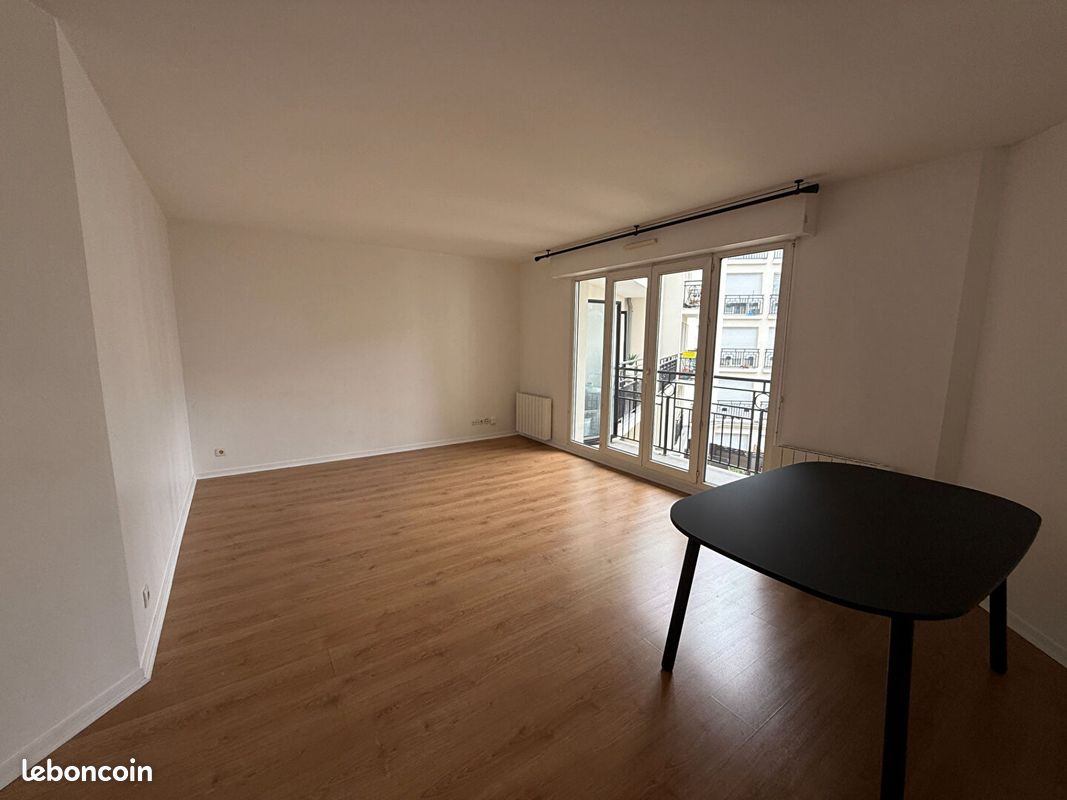 Appartement 3 pièces 67 m² · à Saint-Maurice · 67 m² · 1 659 €