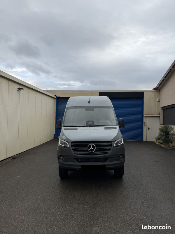 Mercedes Benz Sprinter 319 CDI 4x4 190cv Select 3,5T (image 2)
