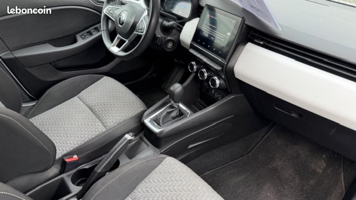RENAULT CLIO 1.6 E-Tech Hybride - 140 - BVA multi-modes - 2021N V BERLINE Limited PHASE 1 (image 10)