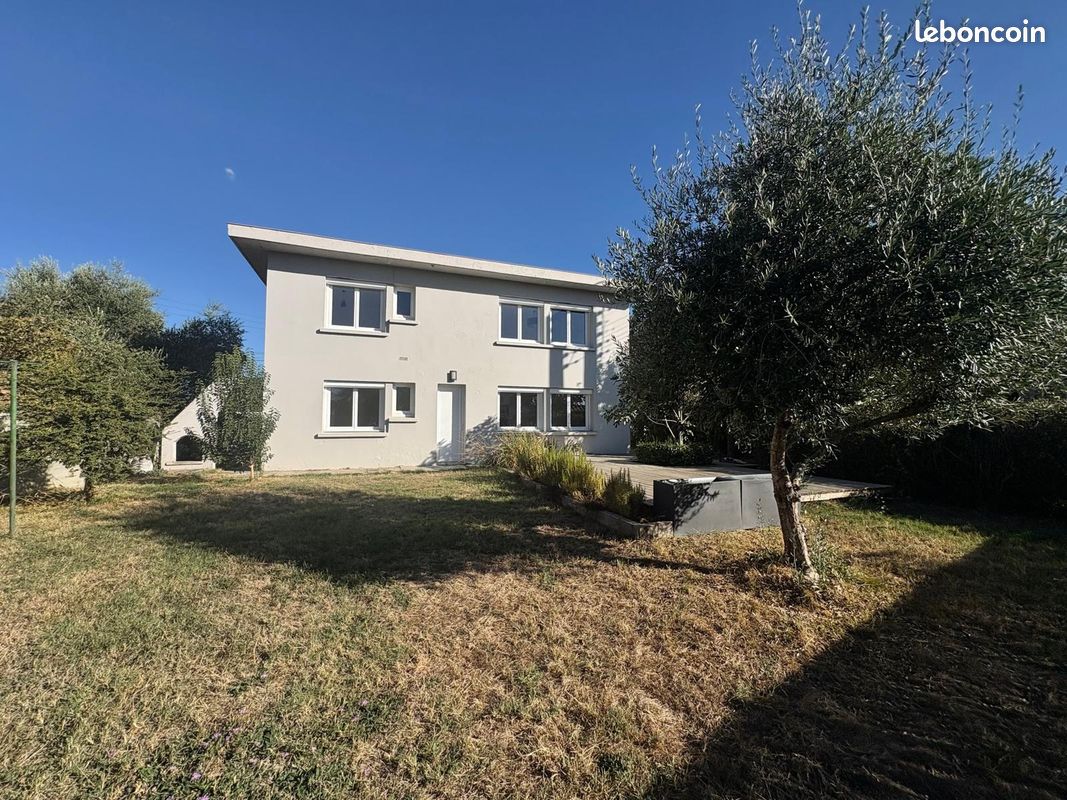Maison 5 pièces 83 m² · à Castelginest · 83 m² · 1 250 €/mois