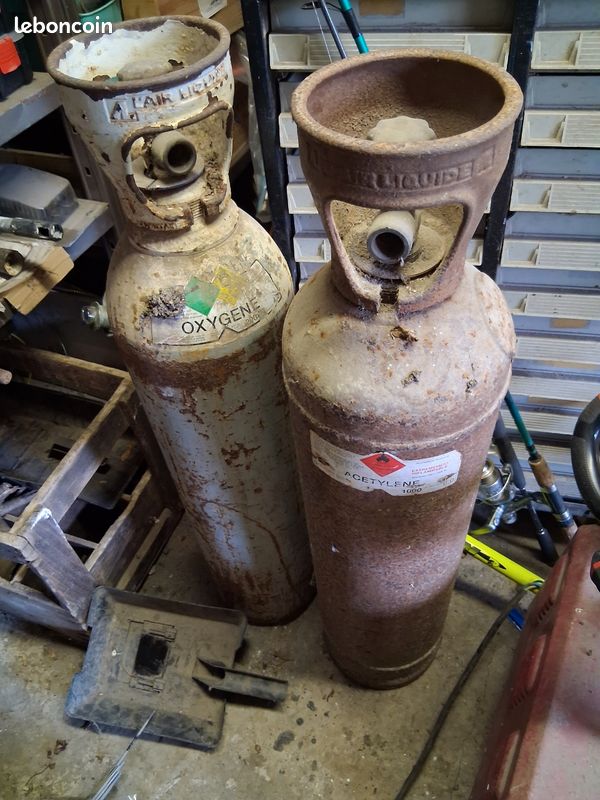 Bouteille oxygène et acetylene (image 1)