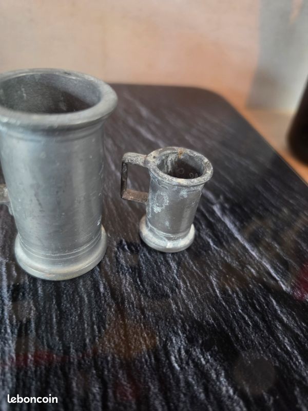 Jeu de 6 anciennes mesures de capacité en étain / Pots doseurs très bon état (image 16)