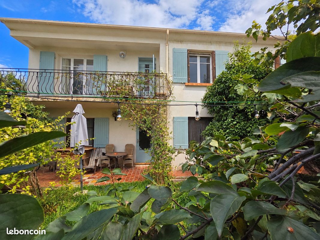 Maison 7 pièces 172 m² · à Arles · 172 m² · 424 000 €