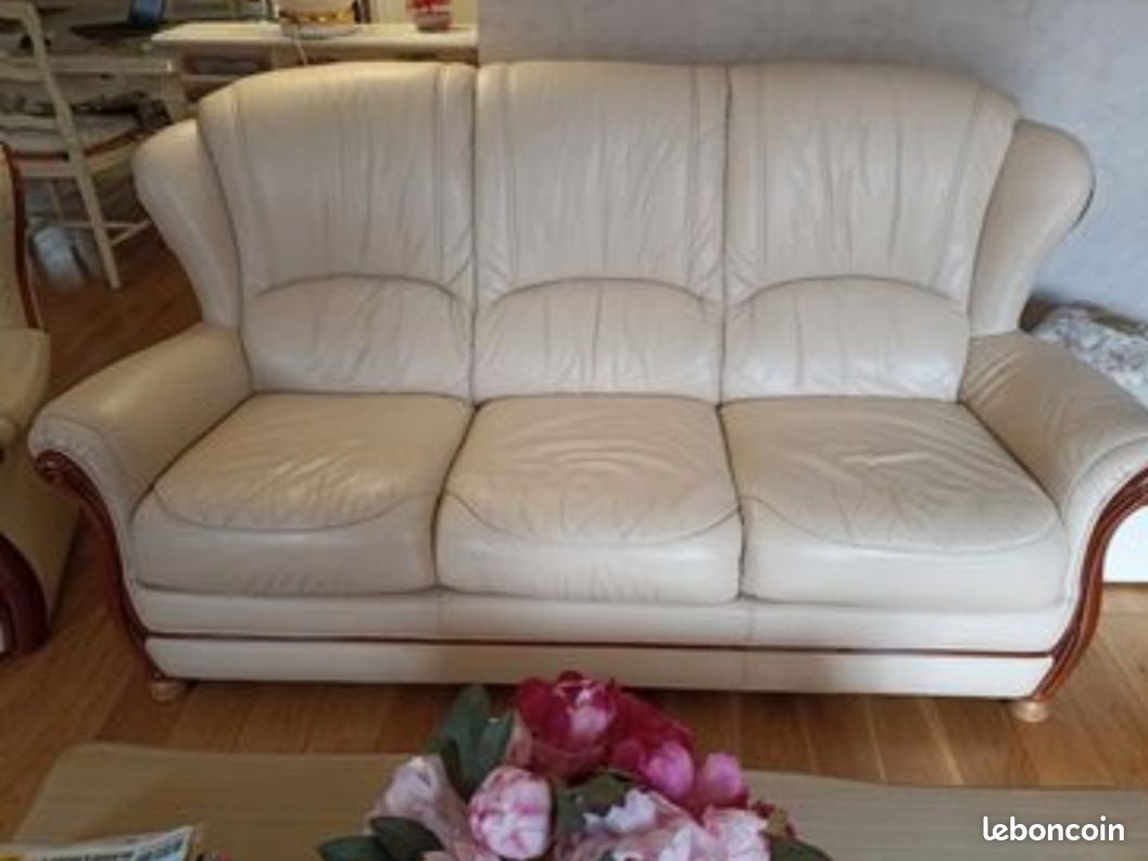Canapé beige clair (image 1)