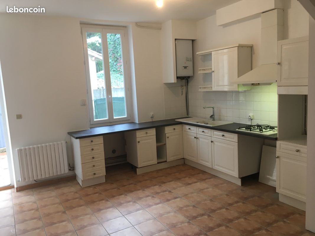 Maison 5 pièces 110 m² · à Villeneuve-sur-Lot · 110 m² · 740 €