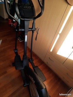 Vélo elliptique (image 1)