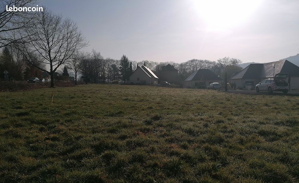 Terrain 885 m² Saint Come D Olt · à Saint-Côme-d'Olt · 59 000 €