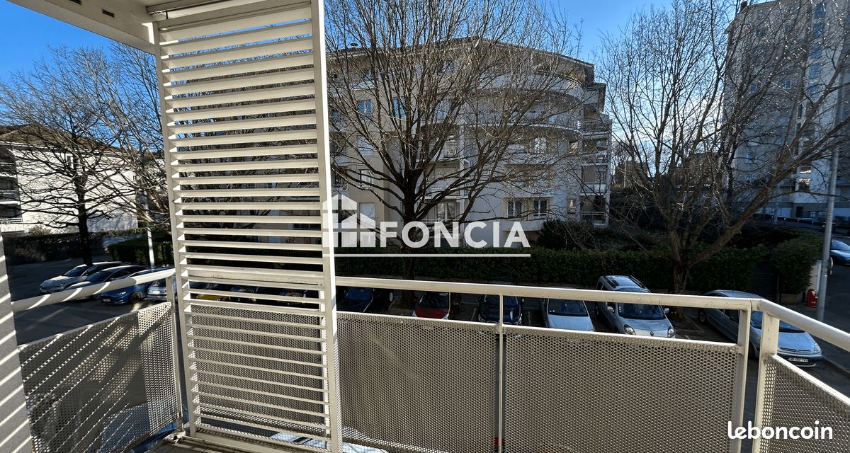 Appartement 3 pièces 65 m² · à Fontaine · 65 m² · 847 €/mois