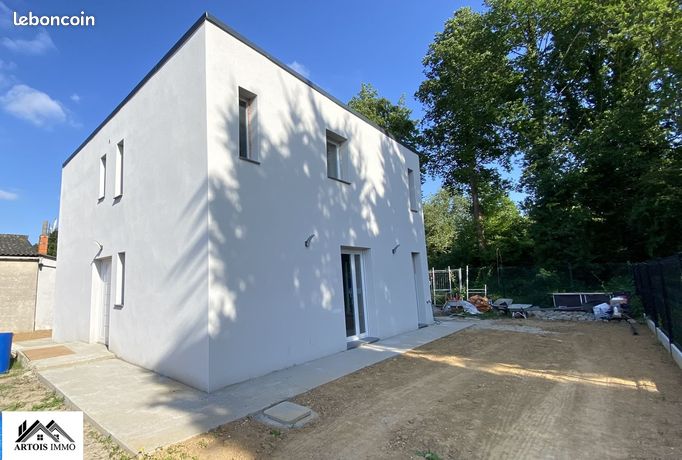 Maison 5 pièces 140 m²