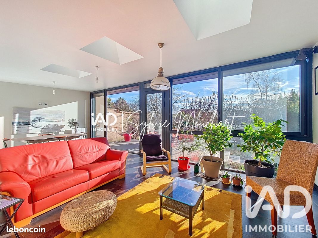 Maison 5 pièces 130 m² · à Les Clayes-sous-Bois · 130 m² · 510 000 €