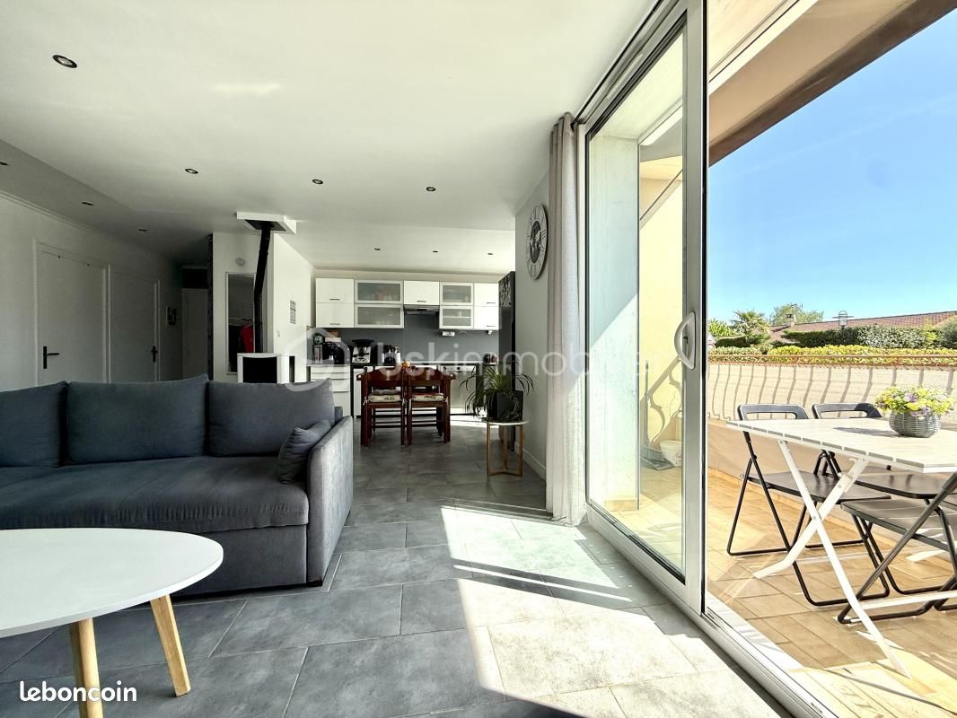 Appartement 5 pièces 69 m² · à Genas · 69 m² · 269 000 €