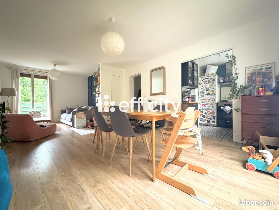 Appartement 4 pièces 80 m² · à Saint-Maurice · 80 m² · 298 000 €