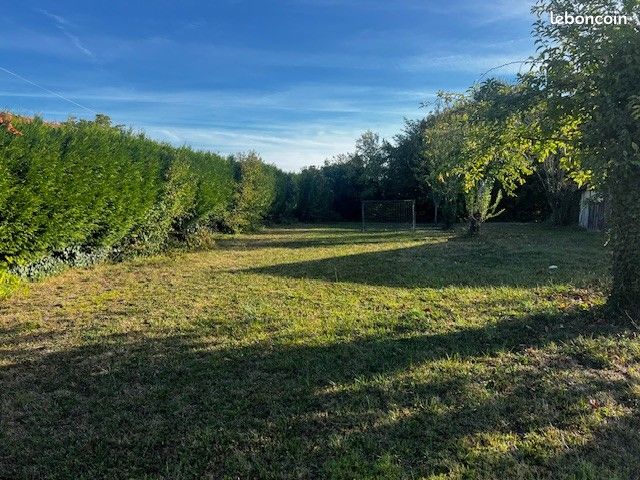Terrain 900 m² Atur · à Boulazac Isle Manoire · 35 000 €