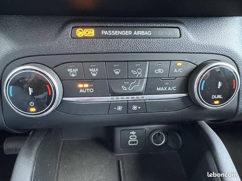 Ford Kuga 2.5 Duratec 225ch Hybride Rechargeable ST-Line X Powershift (image 39)