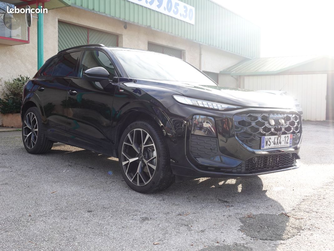 AUDI Q3 1.5 TFSI 150ch Hybride S line S tronic 7 (image 2)