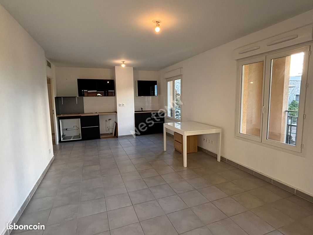 Appartement 3 pièces 60 m² · à Toulon · 60 m² · 1 085 €