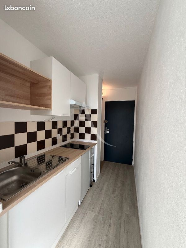 Studio 1 pièce 21 m² (image 4)