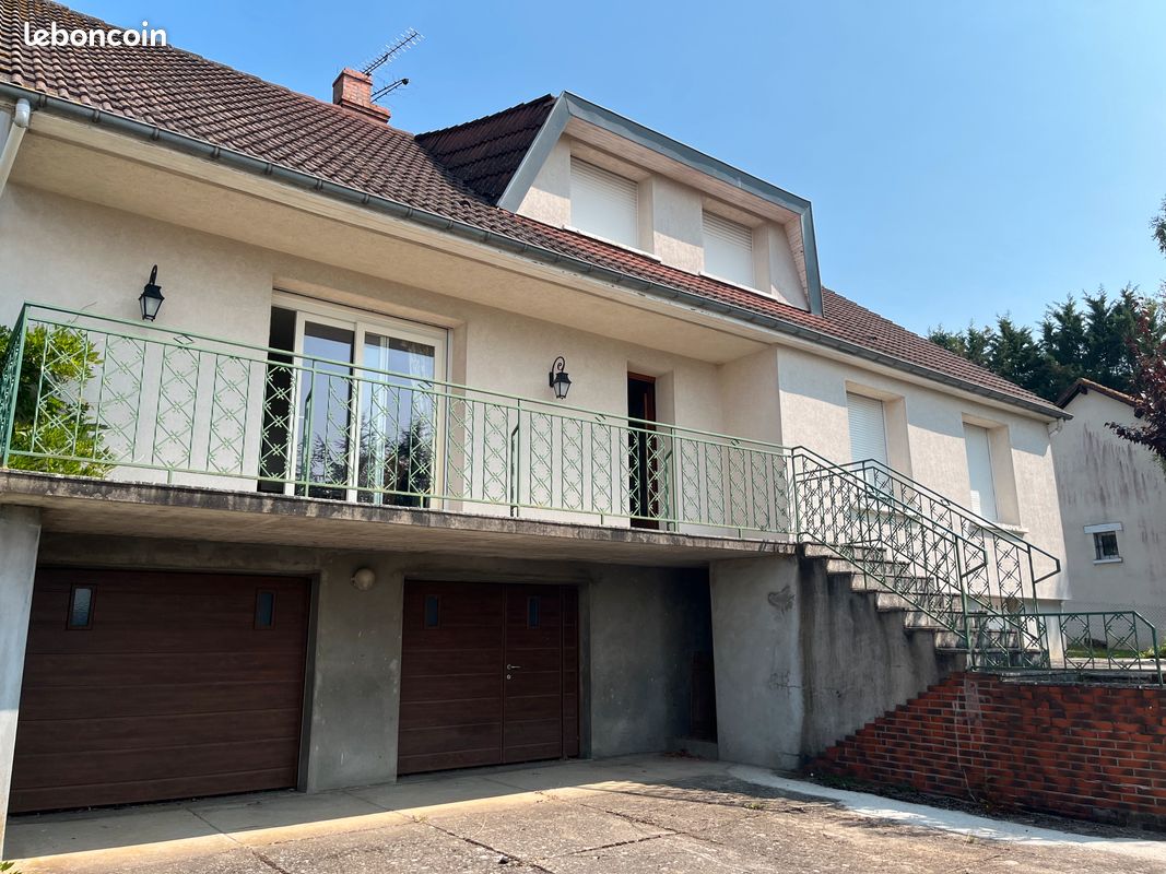 Maison 6 pièces 162 m² · à Briare · 162 m² · 150 000 €