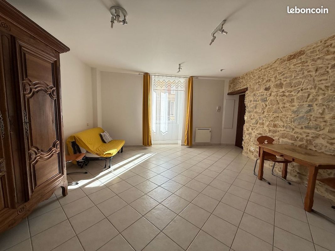 Appartement 1 pièce 32 m² · à Bagnols-sur-Cèze · 32 m² · 460 €
