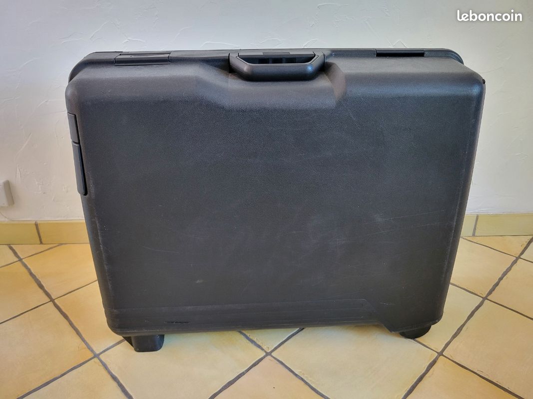 Valise à coque ultra résistante (image 4)