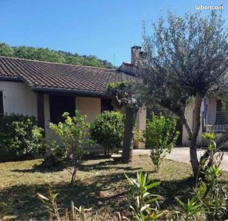 Maison 3 pièces 90 m² · à Clermont-l'Hérault · 90 m² · 1 200 €/mois