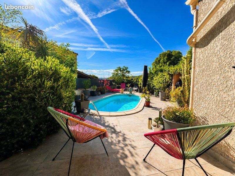 Maison 5 pièces 110 m² · à Marseille · 110 m² · 459 000 €
