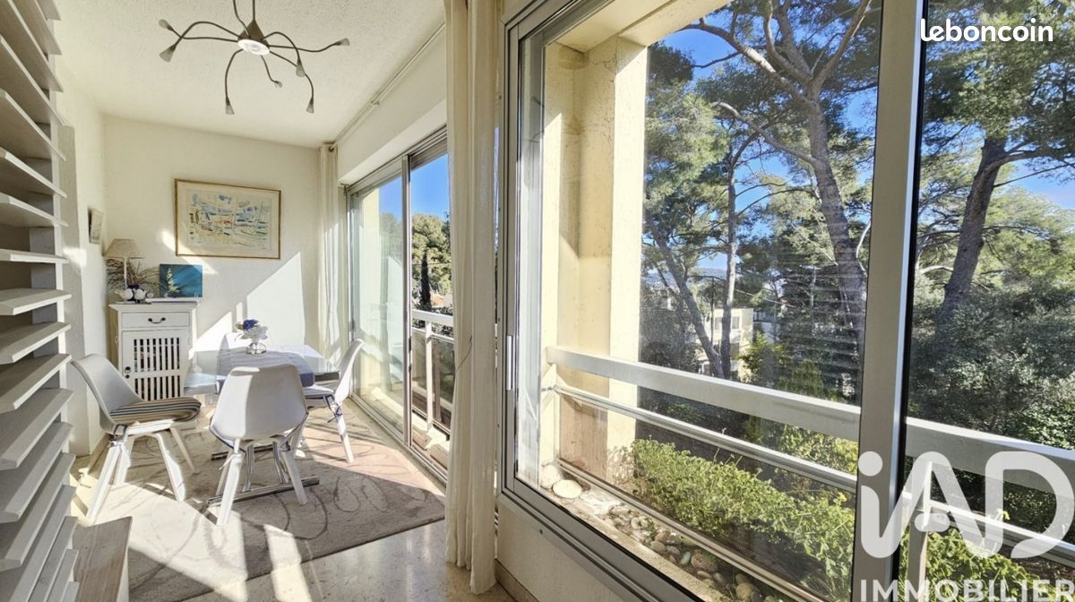Appartement 2 pièces 47 m² · à Sanary-sur-Mer · 47 m² · 315 000 €