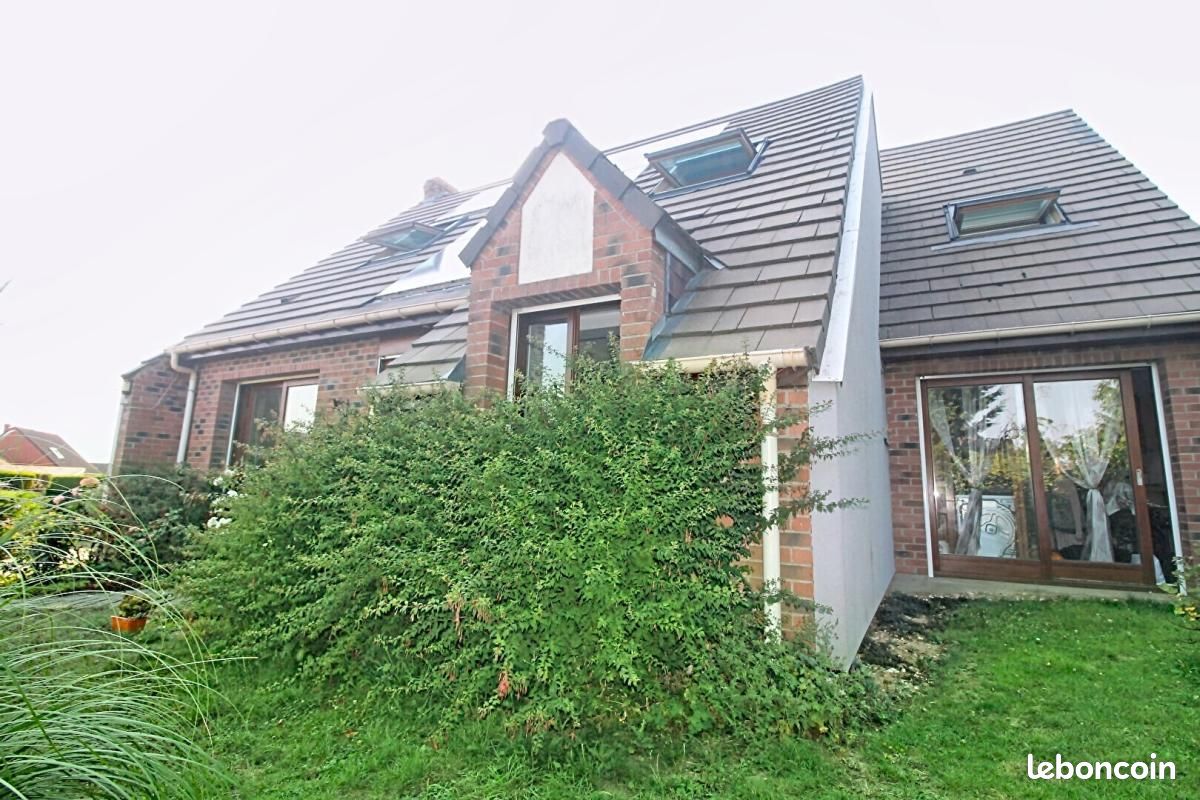Maison 8 pièces 136 m² · à Guémappe · 136 m² · 311 000 €